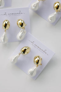 St. Armands Chunky Gold/Pearl Drops