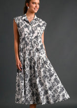 Load image into Gallery viewer, Chic for the Summer Maxi Dress